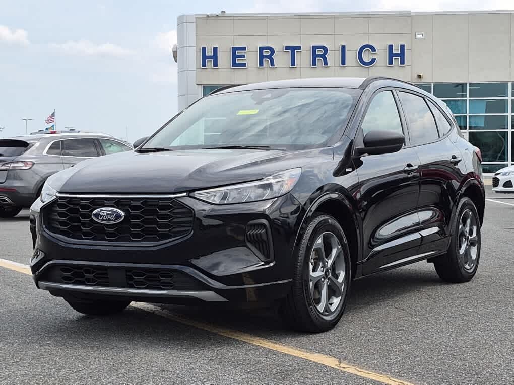 2023 FORD Escape