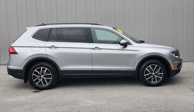 2021 VOLKSWAGEN Tiguan