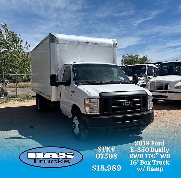 2019 FORD E-350