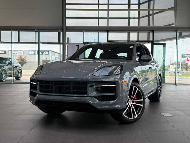 2026 PORSCHE Cayenne