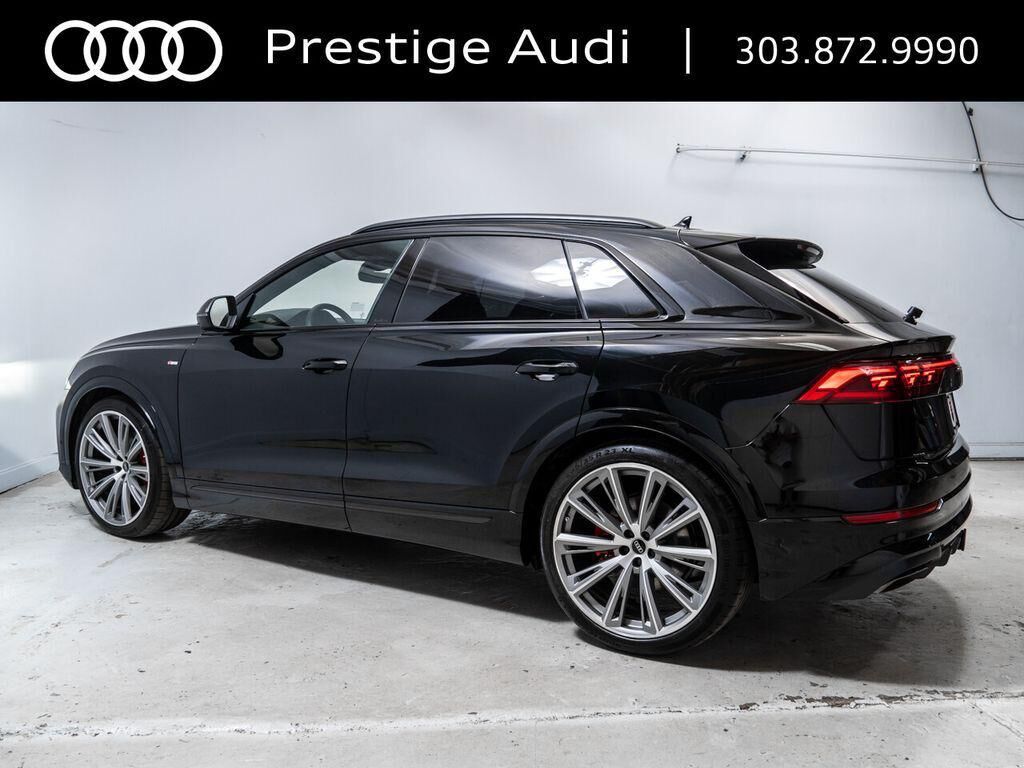 2026 Audi Q8
