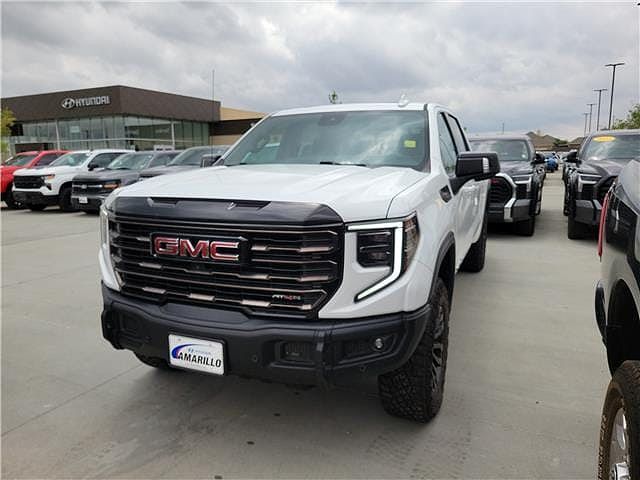 2023 GMC Sierra