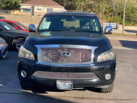 2011 INFINITI QX56