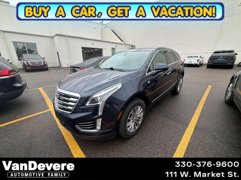 2017 CADILLAC XT5