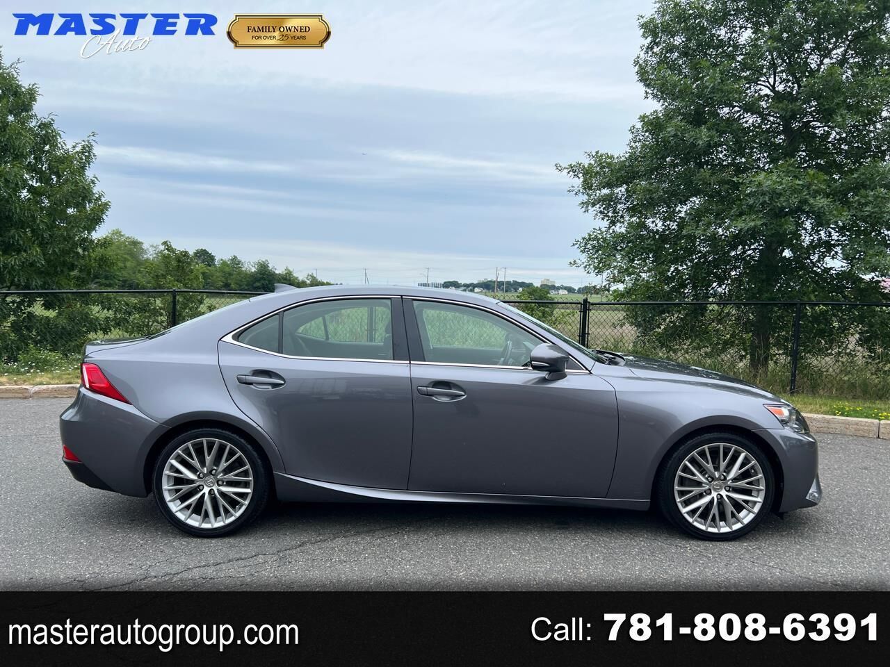 2016 LEXUS IS