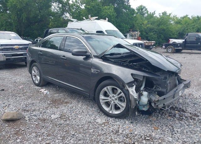 2016 FORD Taurus