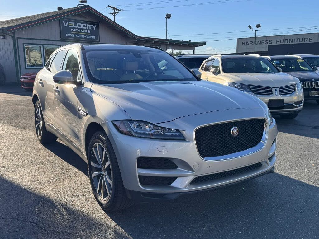 2017 JAGUAR F-Pace