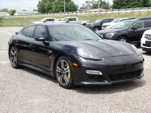 2013 PORSCHE Panamera