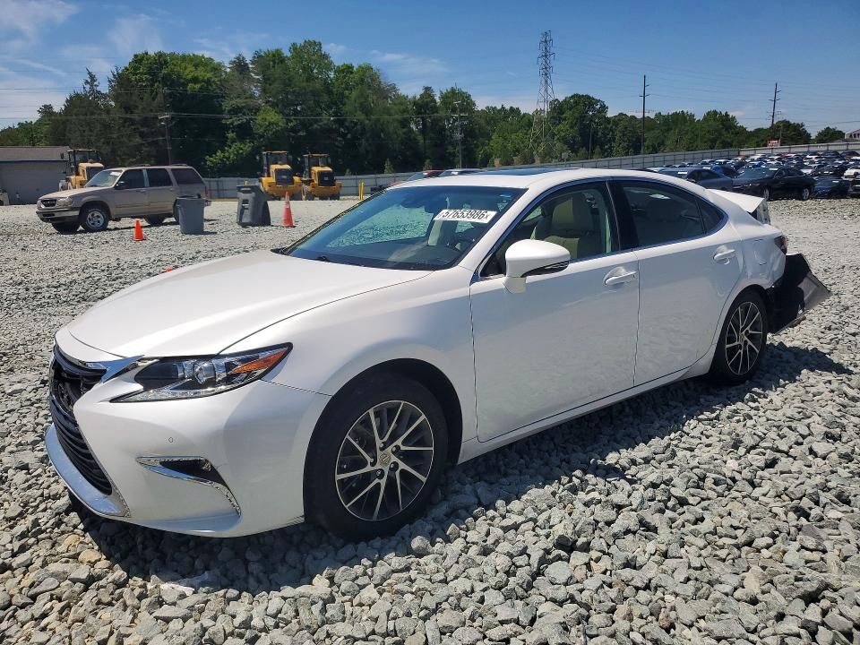 2016 LEXUS ES