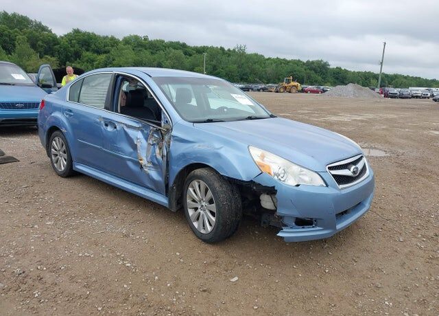 2012 SUBARU Legacy