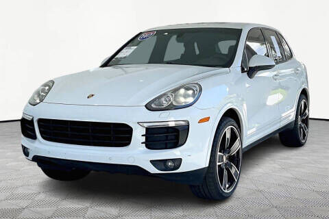 2017 PORSCHE Cayenne