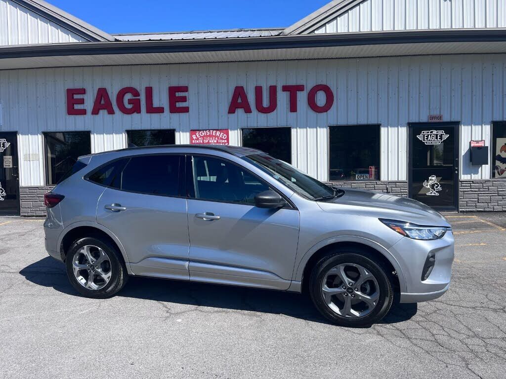2024 FORD Escape