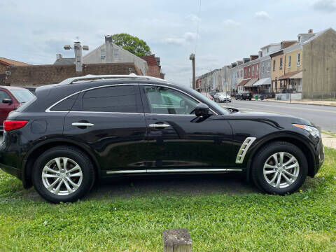2010 INFINITI FX35