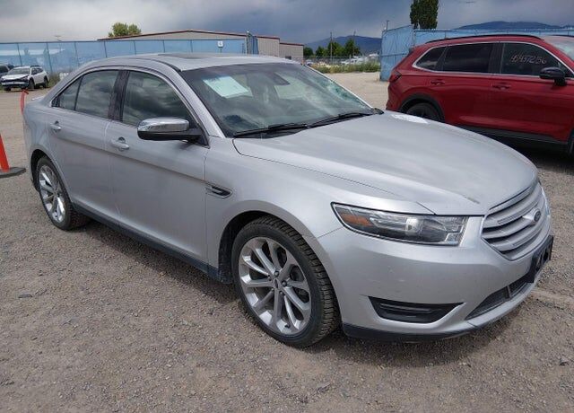 2016 FORD Taurus