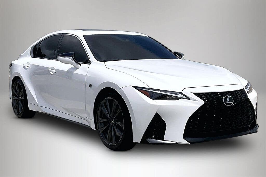 2024 LEXUS IS