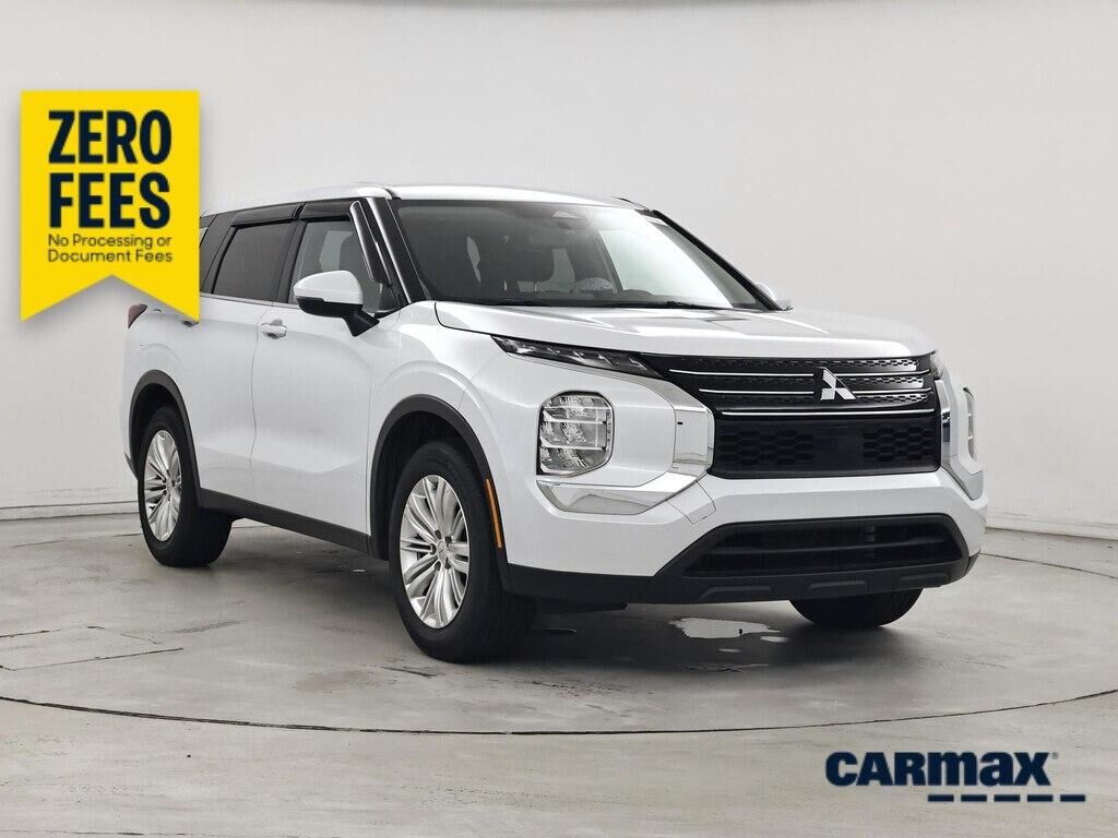 2024 MITSUBISHI Outlander