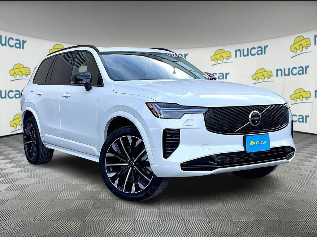 2026 VOLVO XC90