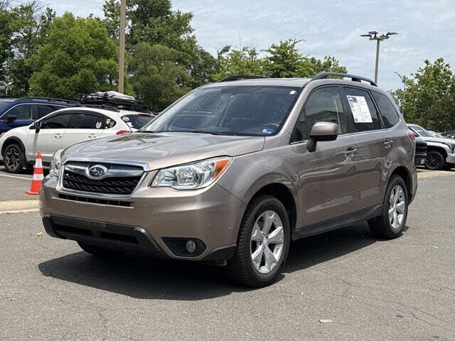 2016 SUBARU Forester