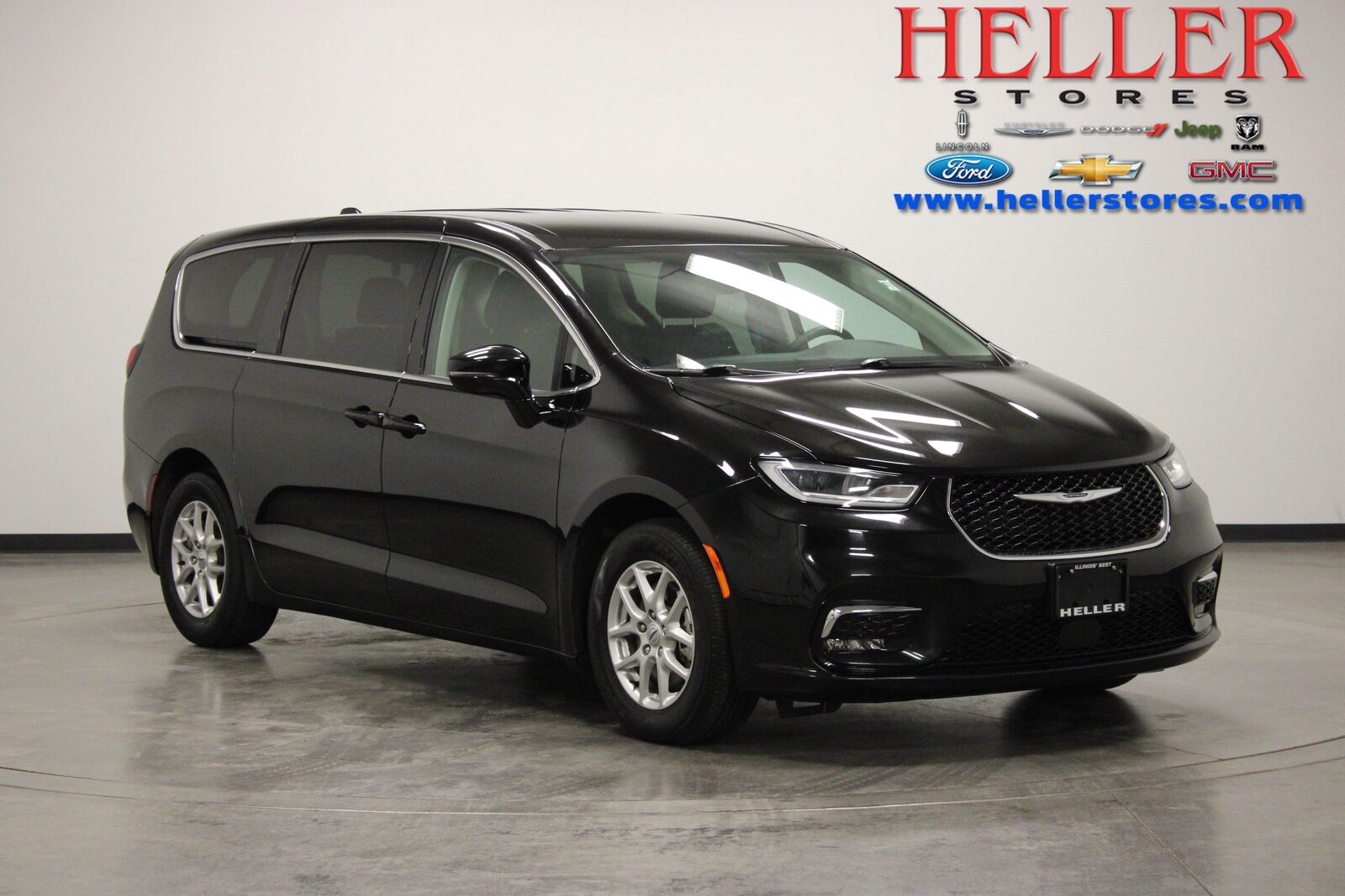 2024 CHRYSLER Pacifica
