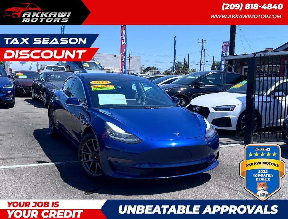 2019 TESLA Model 3