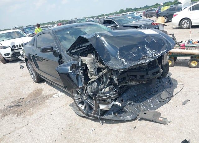 2014 FORD Mustang