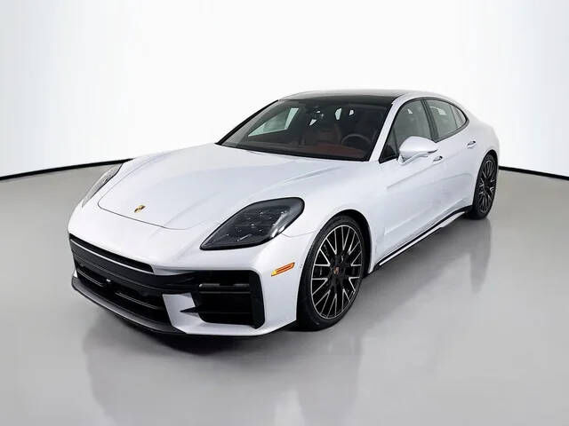 2026 PORSCHE Panamera