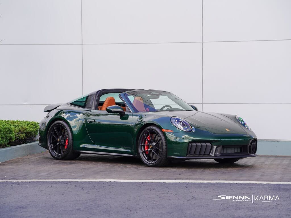 2026 PORSCHE 911