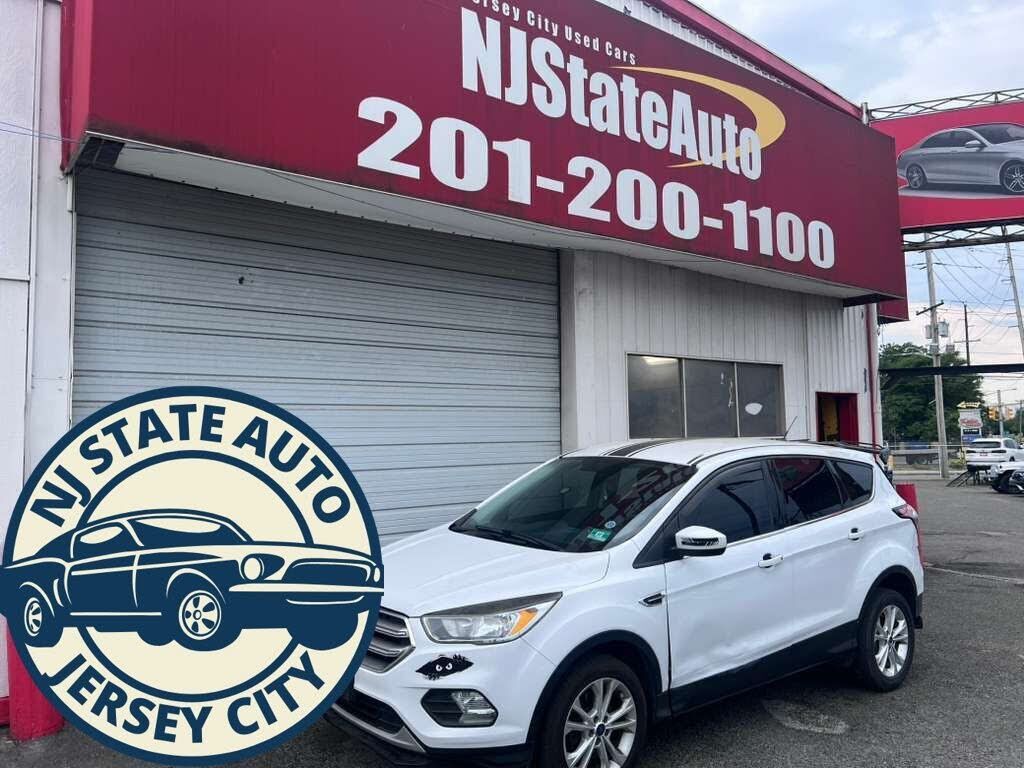 2017 FORD Escape