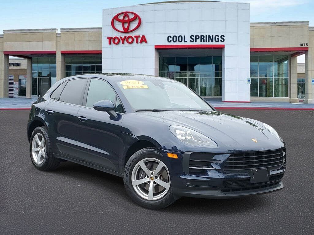 2021 PORSCHE Macan