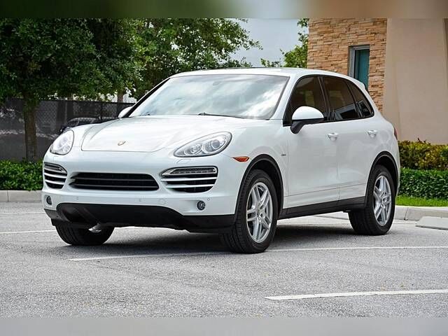 2013 PORSCHE Cayenne