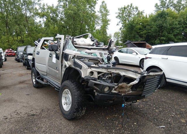 2004 HUMMER H2
