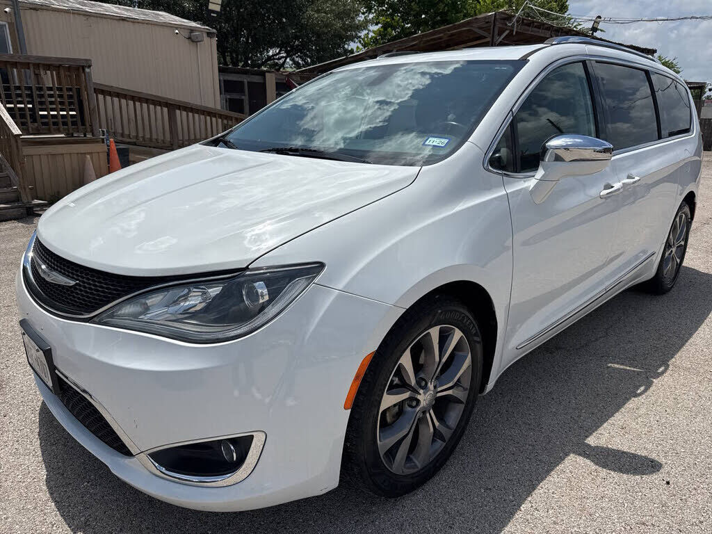 2018 CHRYSLER Pacifica