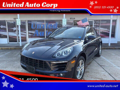 2017 PORSCHE Macan