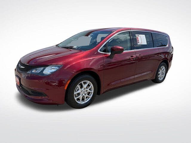 2023 CHRYSLER Voyager