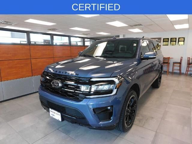 2022 FORD Expedition