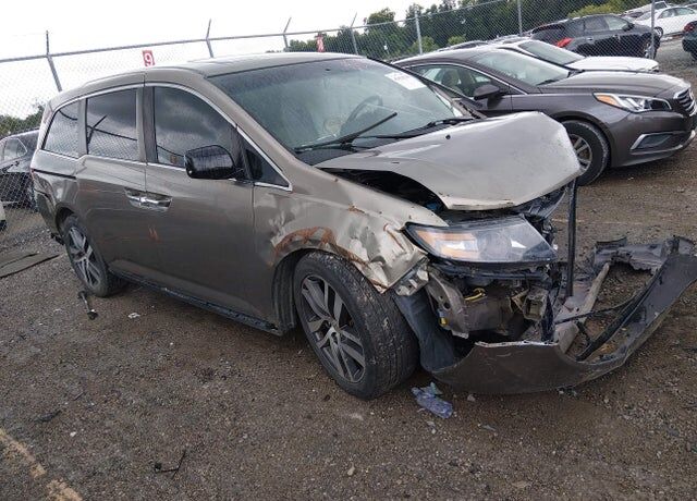 2012 HONDA Odyssey