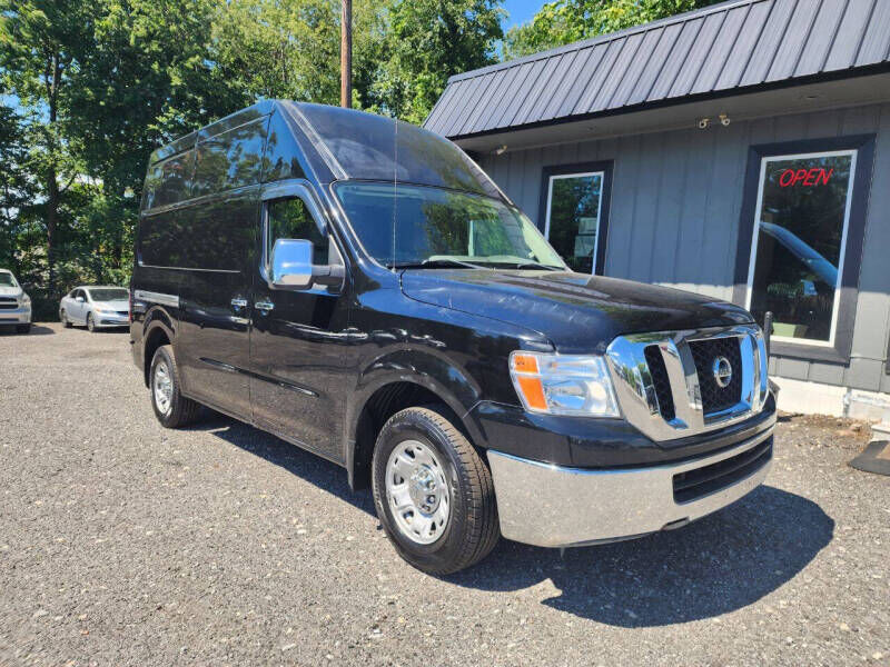 2014 NISSAN NV