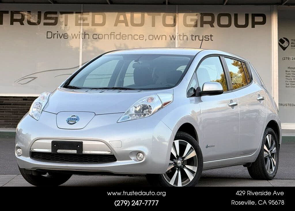 2015 NISSAN Leaf