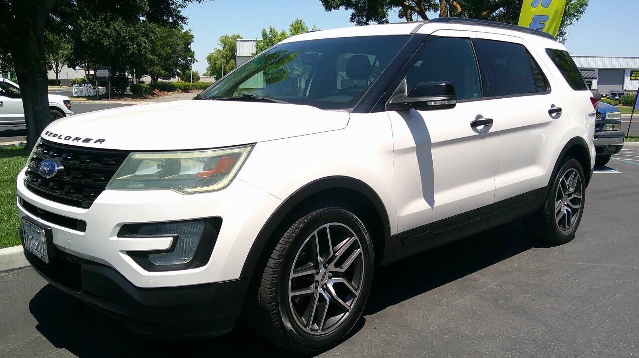 2016 FORD Explorer