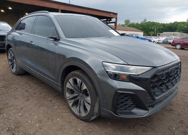 2025 AUDI Q8