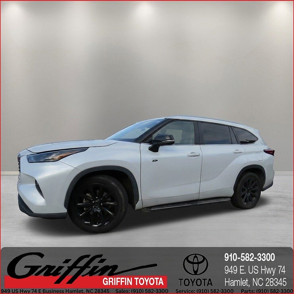 2023 TOYOTA Highlander