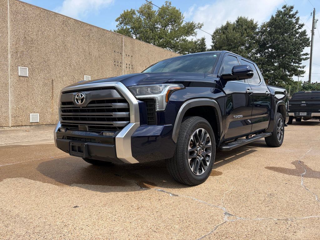 2024 TOYOTA Tundra