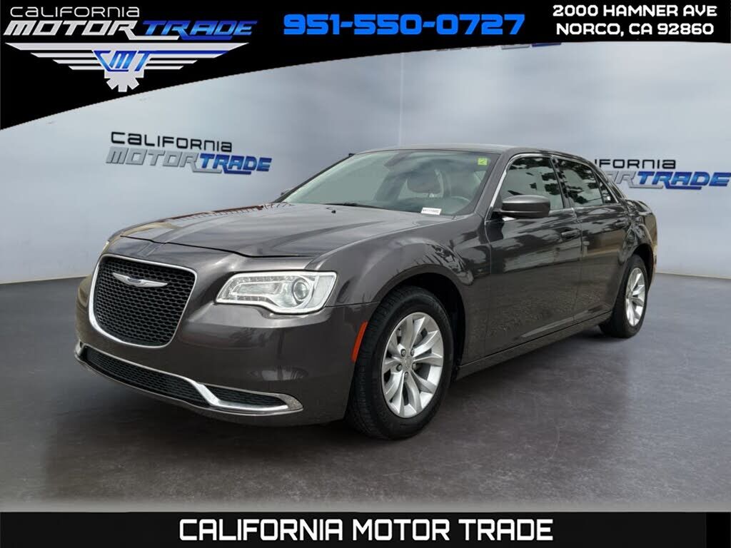 2022 CHRYSLER 300
