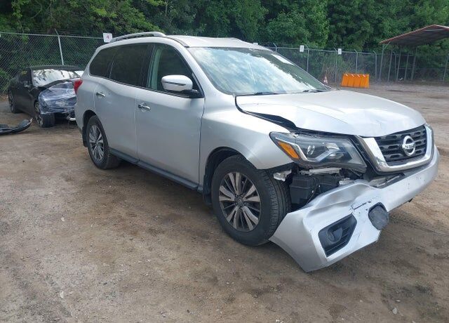 2018 NISSAN Pathfinder