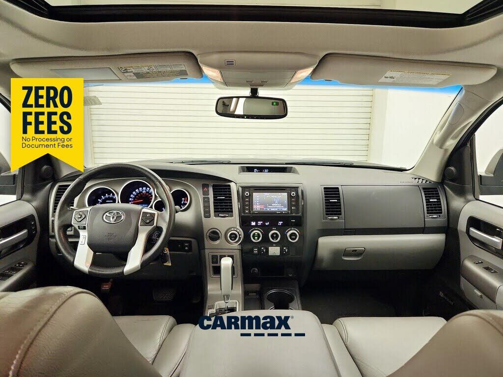 2016 TOYOTA Sequoia