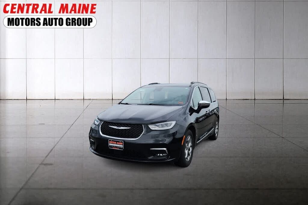 2023 CHRYSLER Pacifica