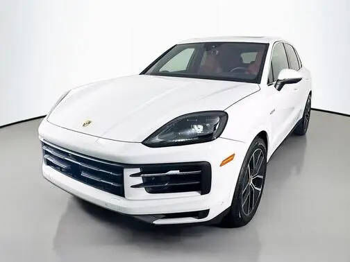2026 PORSCHE Cayenne
