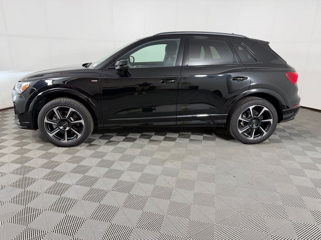 2025 Audi Q3
