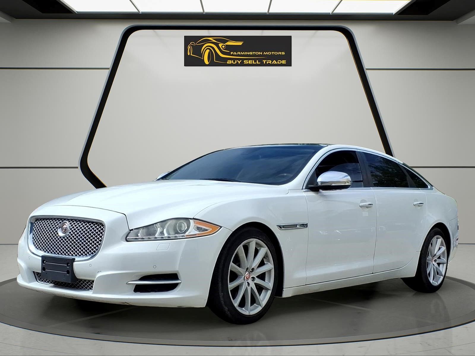 2015 JAGUAR XJ