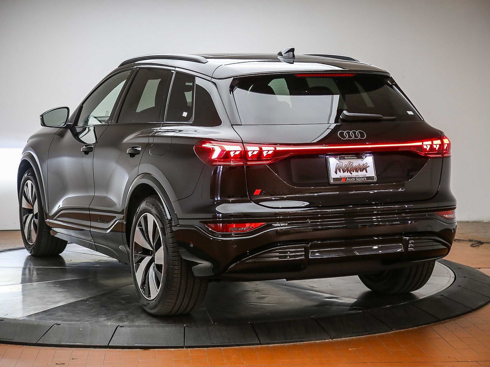 2027 Audi SQ6